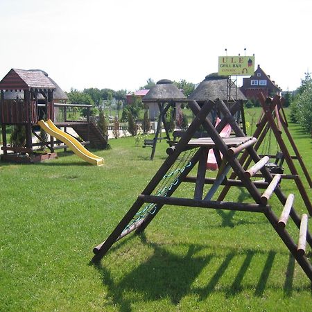 Hotel Gregor Pszczółki Exteriör bild